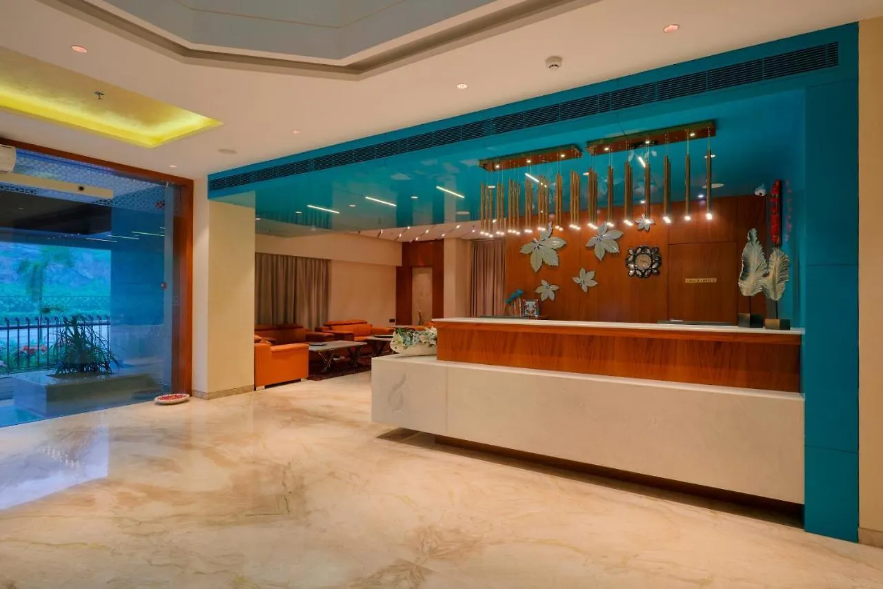 Skk Blu Hotel & Spa Udaipur 4*,