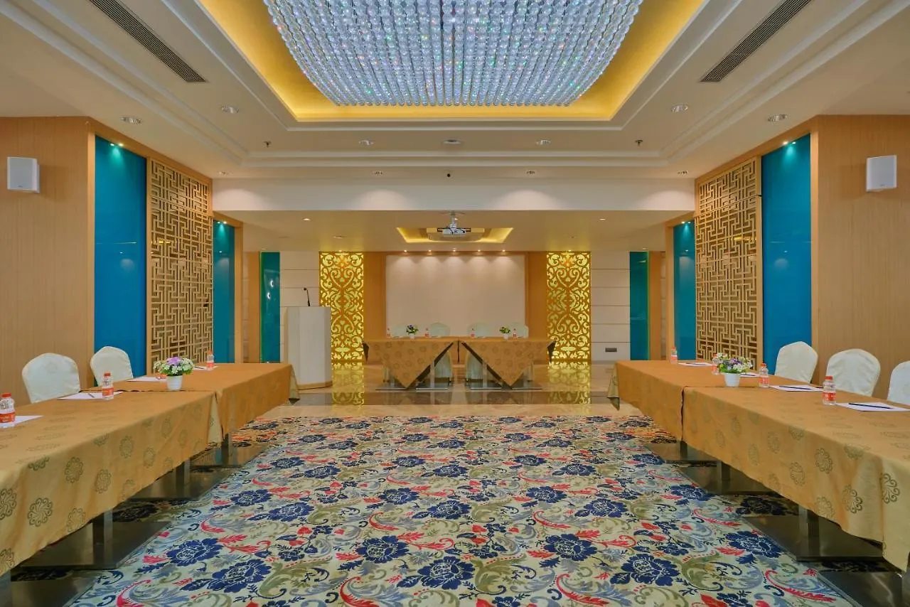 Skk Blu Hotel & Spa Udaipur 4*,